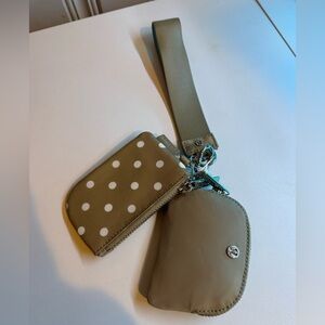 Lululemon Athletica Dual Pouch Wristlet in Olive and White